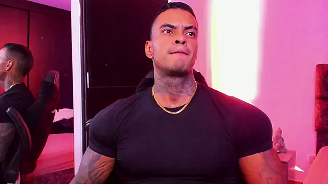 Snapshot of binmontana_ chatting on October 21, 9:04 pm binmontana online show from October 21, 9:04 pm