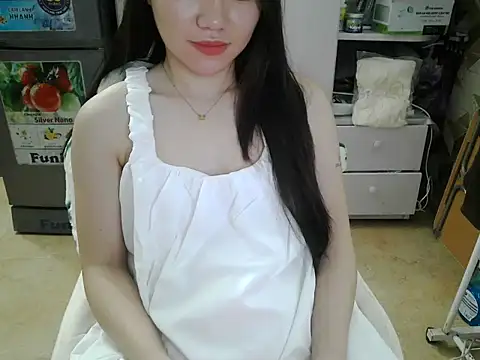 Snapshot of Ara4865 chatting on October 23, 5:33 pm Ara4865 online show from October 23, 5:33 pm