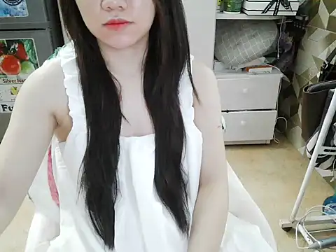 Ara4865 online show from November 4, 6:45 am