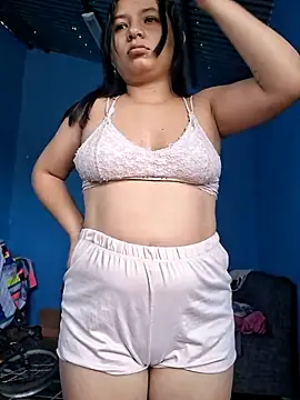 Snapshot of hot-mom22 chatting on September 25, 12:20 pm hot-mom22 online show from September 25, 12:20 pm