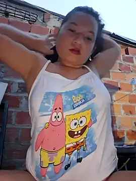 Snapshot of hot-mom22 chatting on October 5, 10:24 am hot-mom22 online show from October 5, 10:24 am