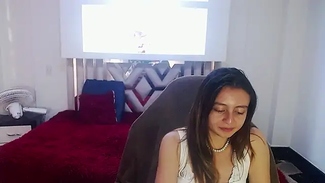 Snapshot of lala_clark chatting on October 25, 12:40 am lala clark online show from October 25, 12:40 am