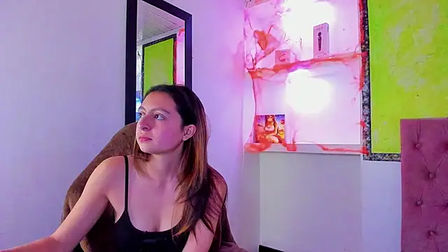 Snapshot of lala_clark chatting on October 27, 12:20 pm lala clark online show from October 27, 12:20 pm