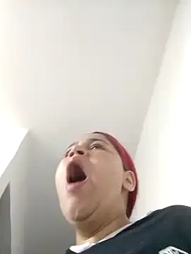 abysaenz online show from October 4, 3:10 pm