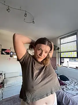 Seturselfonfire online show from February 13, 7:43 pm