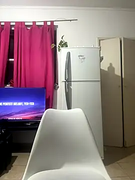 KarenG2025 online show from November 27, 4:14 am