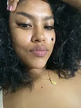 Snapshot of miiabrown18 chatting on November 8, 10:26 am miiabrown18 online show from November 8, 10:26 am