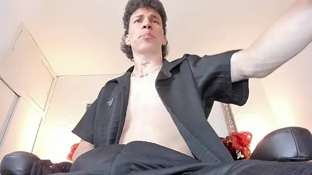 iammariano online show from November 30, 5:55 am