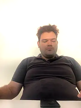 big bearr online show from October 28, 1:36 pm