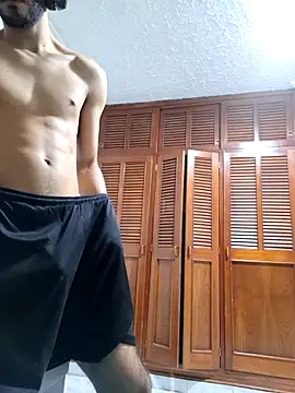 zkendell01 online show from November 2, 5:10 am