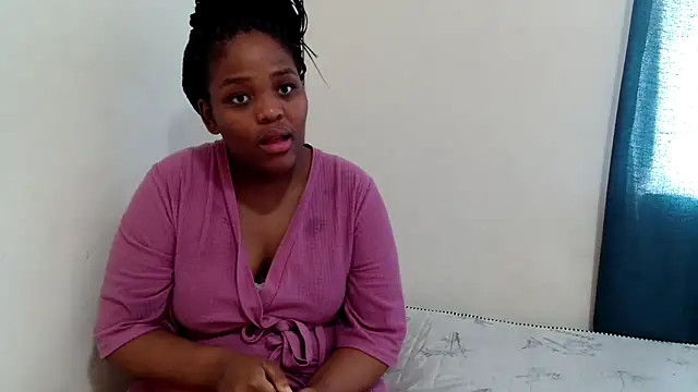 Snapshot of Sexykenny04 chatting on October 17, 7:44 am Sexykenny04 online show from October 17, 7:44 am