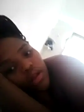 Snapshot of Sexykenny04 chatting on October 18, 9:21 am Sexykenny04 online show from October 18, 9:21 am