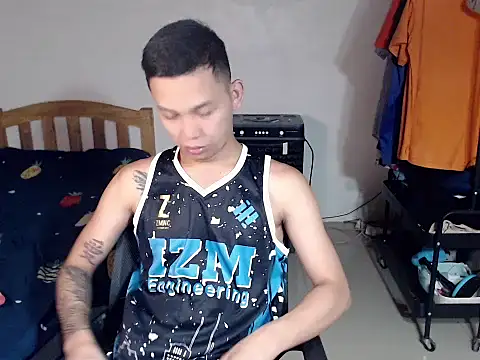 asianmonstercock05 online show from October 1, 1:11 am