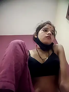 Snapshot of Mahek_love143 chatting on June 2, 11:29 pm Mahek love143 online show from June 2, 11:29 pm
