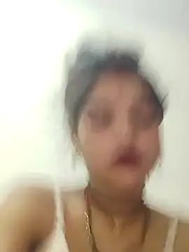Snapshot of Mahek_love143 chatting on June 14, 1:03 am Mahek love143 online show from June 14, 1:03 am