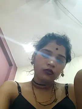 Snapshot of Mahek_love143 chatting on June 24, 10:31 pm Mahek love143 online show from June 24, 10:31 pm