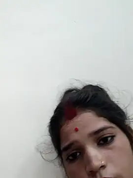 Snapshot of Mahek_love143 chatting on July 4, 11:16 am Mahek love143 online show from July 4, 11:16 am
