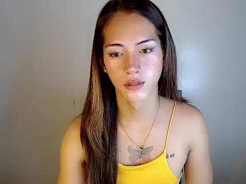 Snapshot of ashley_bombshell chatting on November 6, 7:48 pm ashley bombshell online show from November 6, 7:48 pm