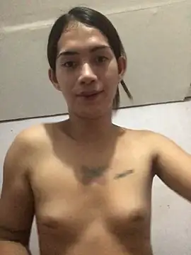 ashley bombshell online show from April 20, 12:30 pm