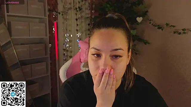 Al1ice Moures online show from February 14, 1:13 am