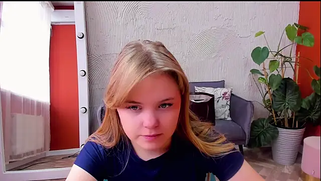 Snapshot of Melissa_199 chatting on October 21, 7:20 am Melissa 199 online show from October 21, 7:20 am