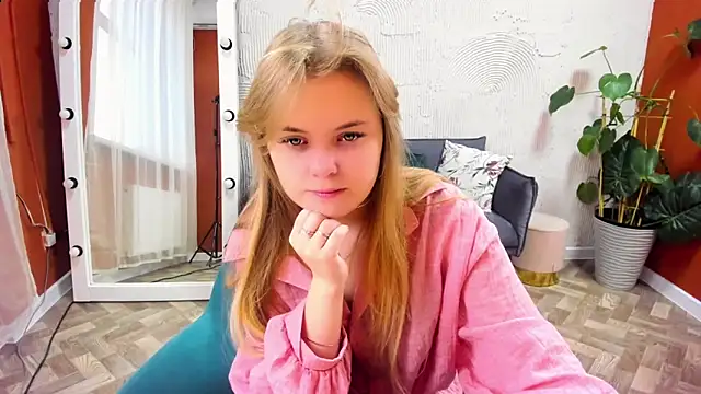 Snapshot of Melissa_199 chatting on November 21, 4:11 am Melissa 199 online show from November 21, 4:11 am