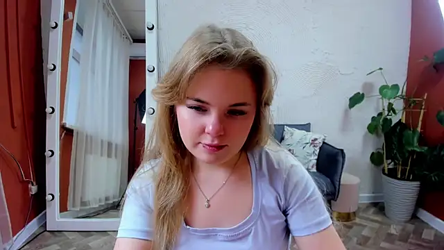 Snapshot of Melissa_199 chatting on November 25, 5:40 am Melissa 199 online show from November 25, 5:40 am