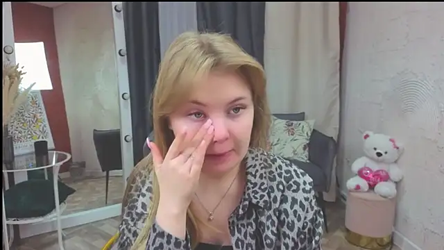 Snapshot of Melissa_199 chatting on December 5, 4:21 am Melissa 199 online show from December 5, 4:21 am