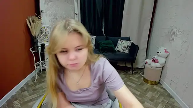 Snapshot of Melissa_199 chatting on December 14, 4:18 am Melissa 199 online show from December 14, 4:18 am