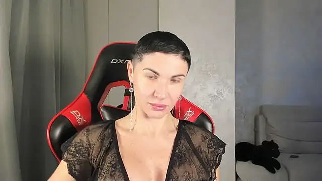 Angel iam online show from January 6, 6:55 pm