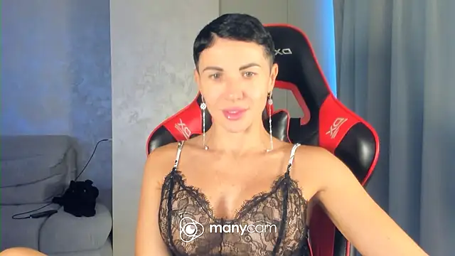 Angel iam online show from July 4, 3:29 pm