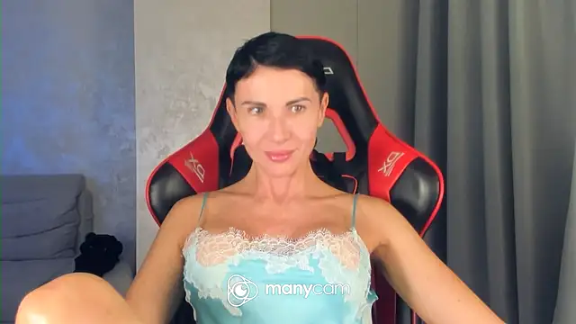 Angel iam online show from August 3, 6:11 pm