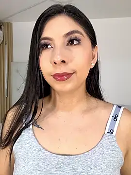 Snapshot of Ashley-Whitee chatting on January 17, 4:11 pm Ashley-Whitee online show from January 17, 4:11 pm