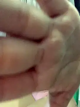 Carlamolly9247 online show from October 2, 10:06 pm