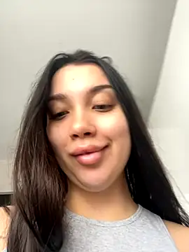 Snapshot of kiss_Lissa chatting on October 2, 7:37 am kiss Lissa online show from October 2, 7:37 am