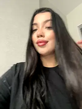 kiss Lissa online show from November 6, 8:37 am