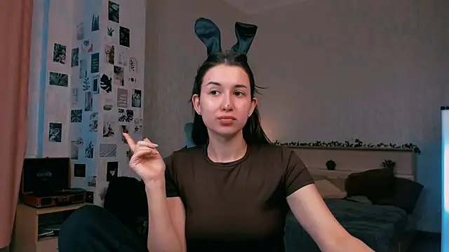 raviolly046 online show from October 22, 12:49 pm