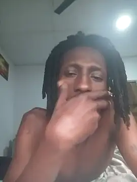 Snapshot of FilmableAntonym chatting on November 22, 7:18 am FilmableAntonym online show from November 22, 7:18 am