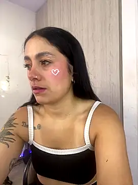 Snapshot of liladiamond_ chatting on September 26, 12:09 pm liladiamond  online show from September 26, 12:09 pm