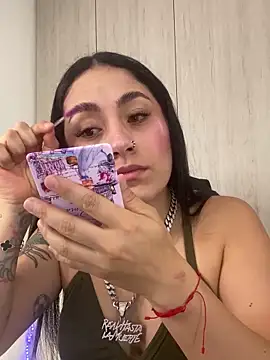 Snapshot of liladiamond_ chatting on October 22, 1:00 pm liladiamond  online show from October 22, 1:00 pm