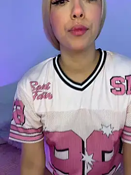 emily  walker online show from April 10, 4:17 am