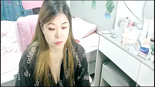 DUODUOBB-2025 online show from November 9, 4:05 pm