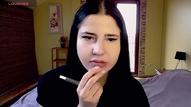 Snapshot of Malibu_J chatting on October 11, 8:13 am Malibu J online show from October 11, 8:13 am