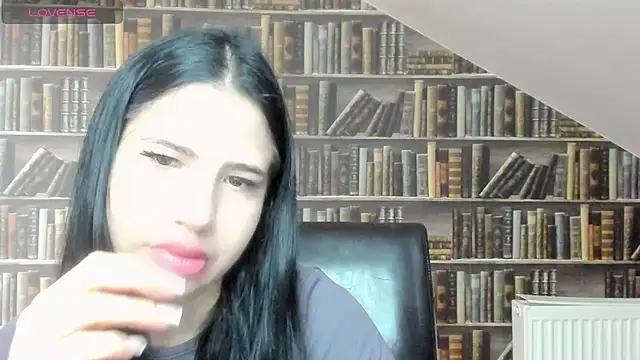 Snapshot of Malibu_J chatting on November 7, 8:47 am Malibu J online show from November 7, 8:47 am