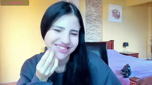 Snapshot of Malibu_J chatting on November 18, 8:30 am Malibu J online show from November 18, 8:30 am