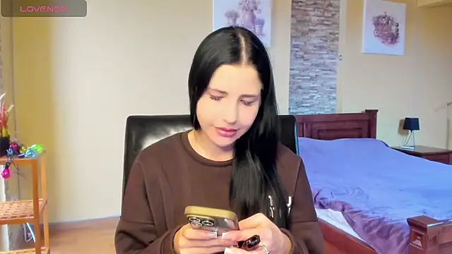 Snapshot of Malibu_J chatting on November 23, 12:16 pm Malibu J online show from November 23, 12:16 pm