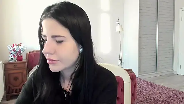 Snapshot of Malibu_J chatting on December 15, 6:50 am Malibu J online show from December 15, 6:50 am