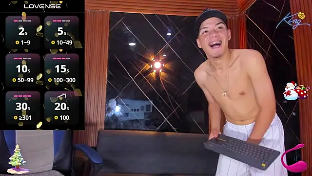 ALEX MILLER25 online show from December 16, 8:47 pm