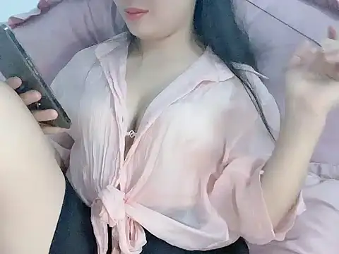 Lie liee online show from April 18, 1:37 pm