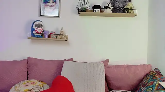 LucyDerby online show from November 20, 12:11 am